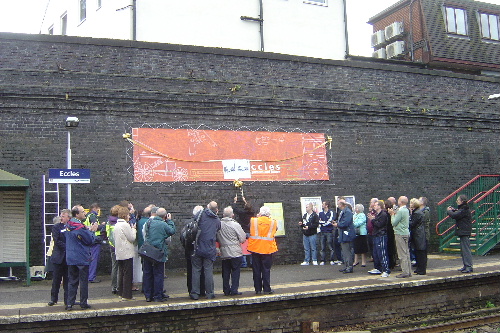 Unveiling the Eccles Station Mural (Photo: Stephen Hopkins)